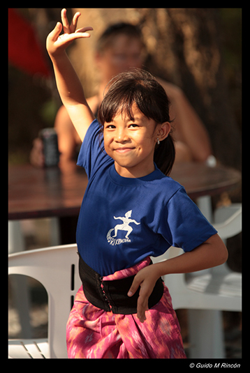 %_tempFileName15)%20Young%20Balinese%20Dancer%